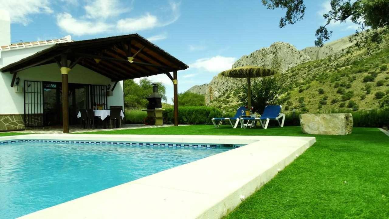 Casa Rural El Chaparro El Chorro Exterior photo