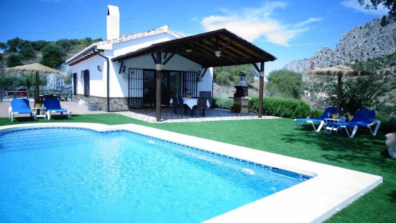 Casa Rural El Chaparro El Chorro Exterior photo